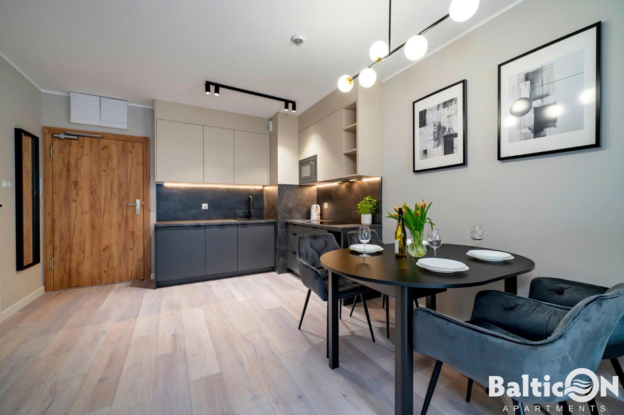 Apartamenty Balticon Kasprowicza Parking Inclusive Kołobrzeg Buitenkant foto